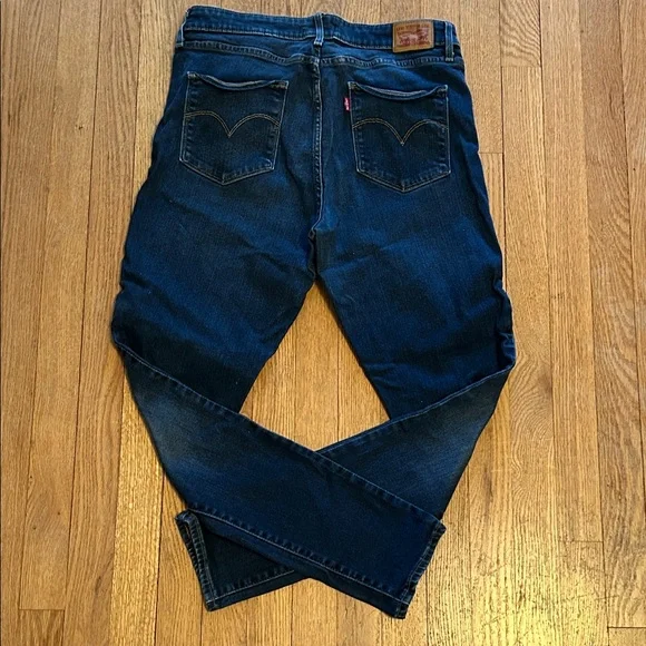 Levi's 721 Deep Indigo Cropped Jeans - Picture 2 of 8